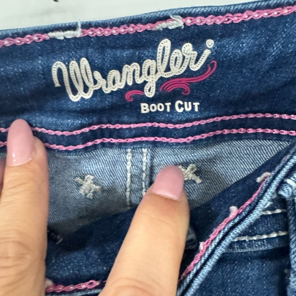 Wrangler Blue Boot Cut Jeans Size 7/8 32” Length - Picture 3 of 5
